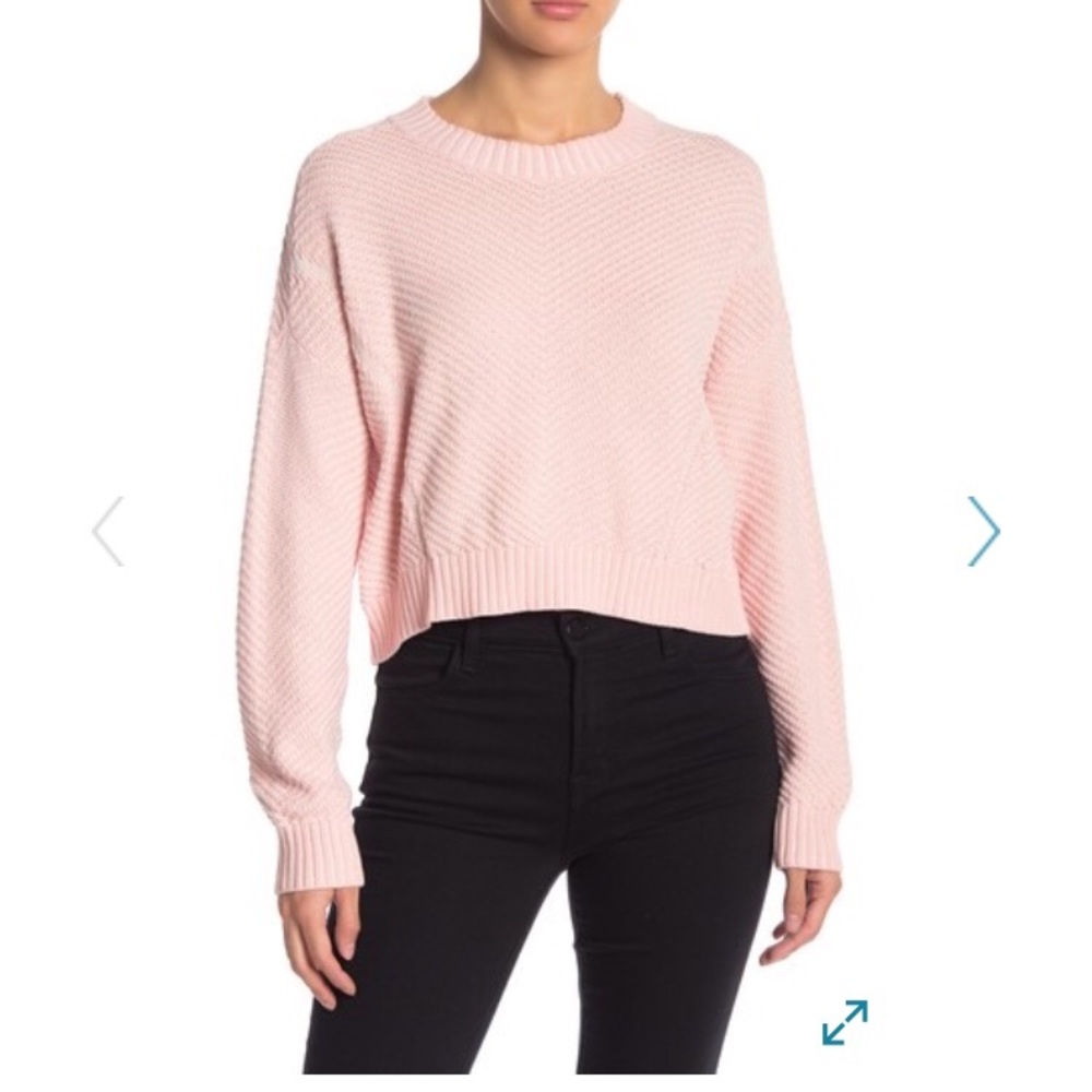 Spring knit pullover sweater